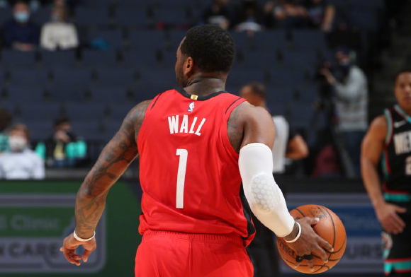 鹈鹕轻取掘金，连续两场大胜再次登上西部第五